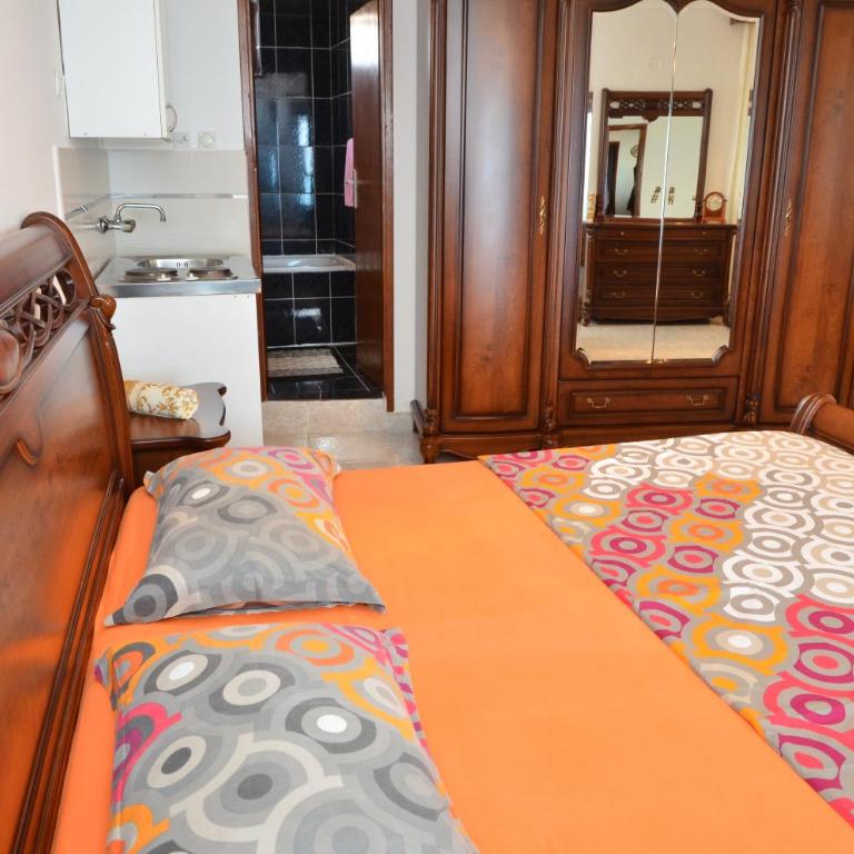 Villa Marinero - One-Bedroom Apartment - 13