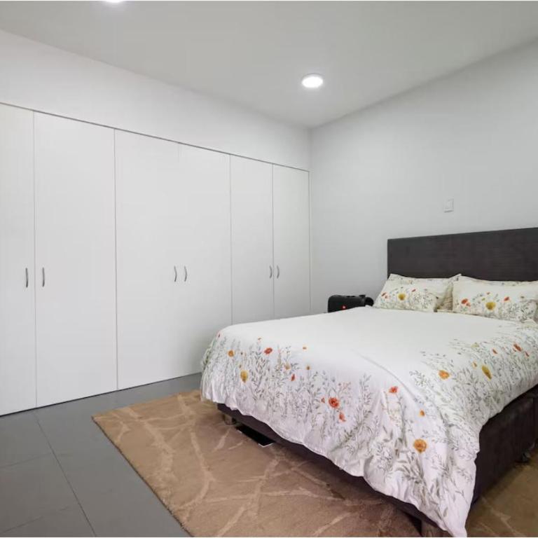 OceanFront Larcomar Apartments - Apartment with Pool View - 7