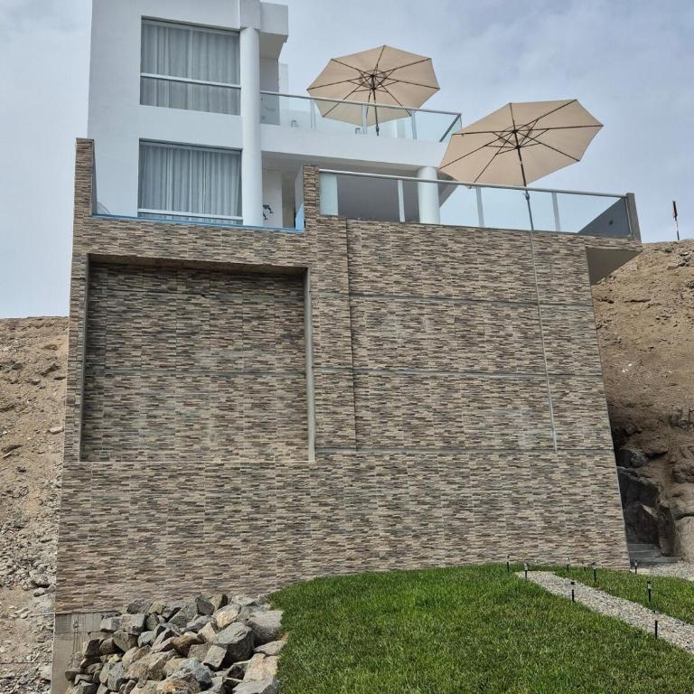 Espectacular casa de playa a estrenar con vistas al mar - Four-Bedroom Deluxe Home - Oceanfront - 9