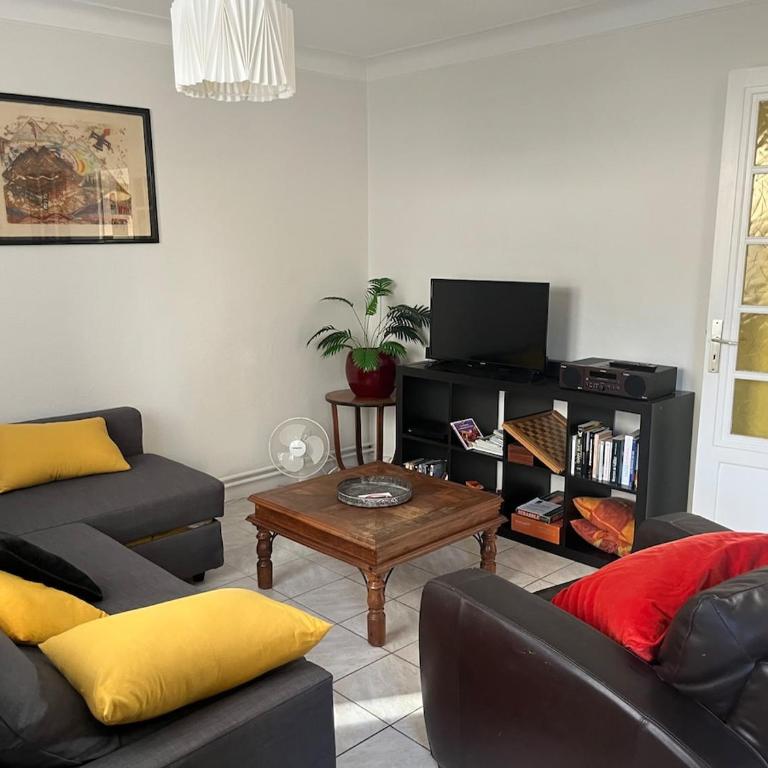 Maison avec jardin proche lac - Casa con 2 Camere da Letto - 13