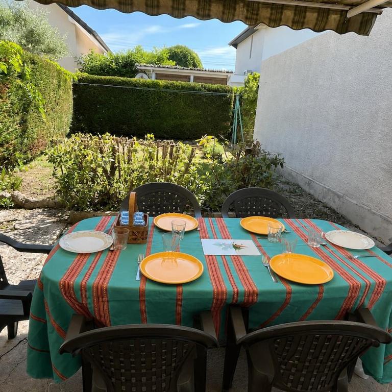 Maison avec jardin proche lac - Casa con 2 Camere da Letto - 28