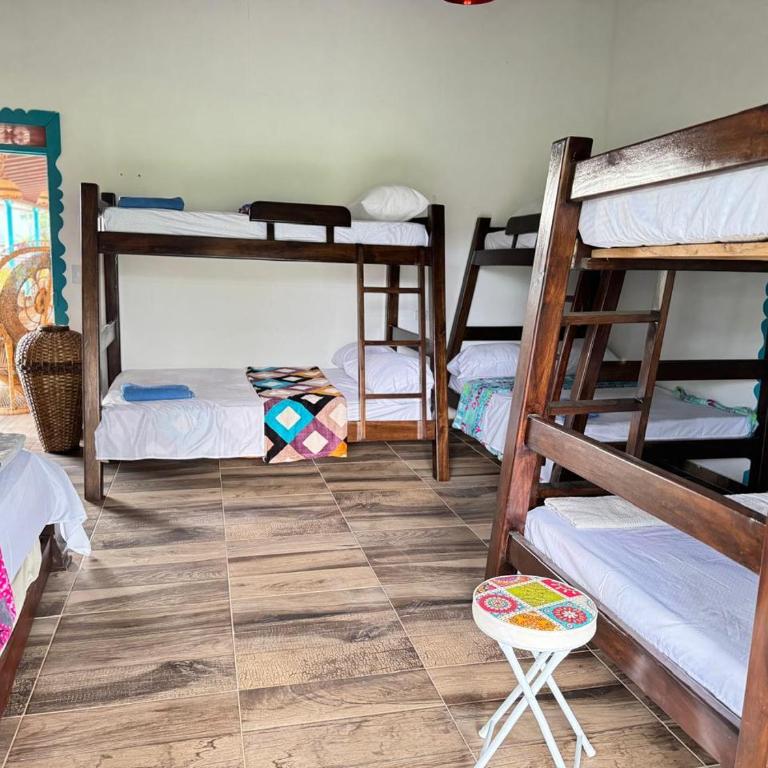 El Rincón del Sol y Luna - Habitación Compartida Mixta - 4 camas - 1