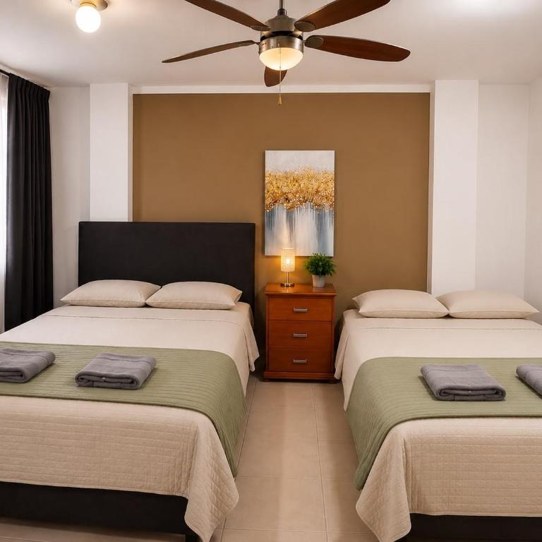 Private Guest Suite 2 Bedrooms - Ica - Superior Twin Room with City View - 4