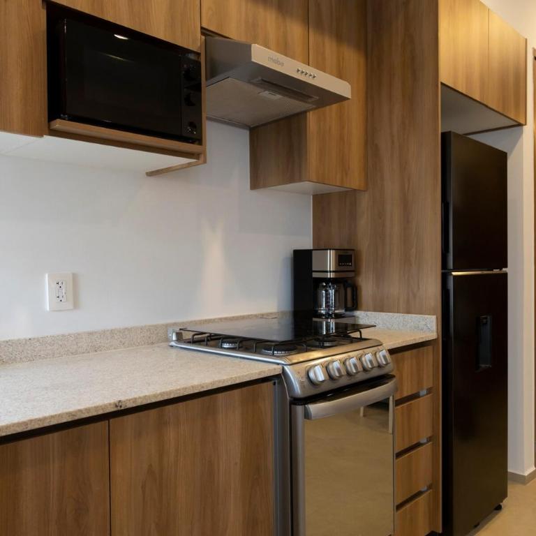 Stylish Loft in Coordenada Country - One-Bedroom Loft Apartment with One Queen Bed - 16
