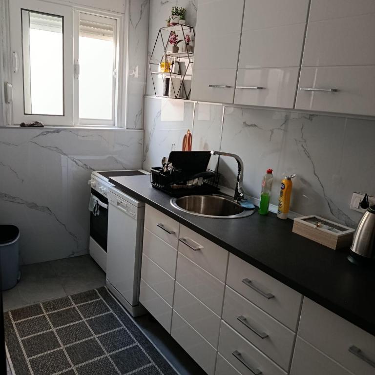 Apartment Olimp Ulcinj - Apartman sa 3 Spavaće Sobe - 19