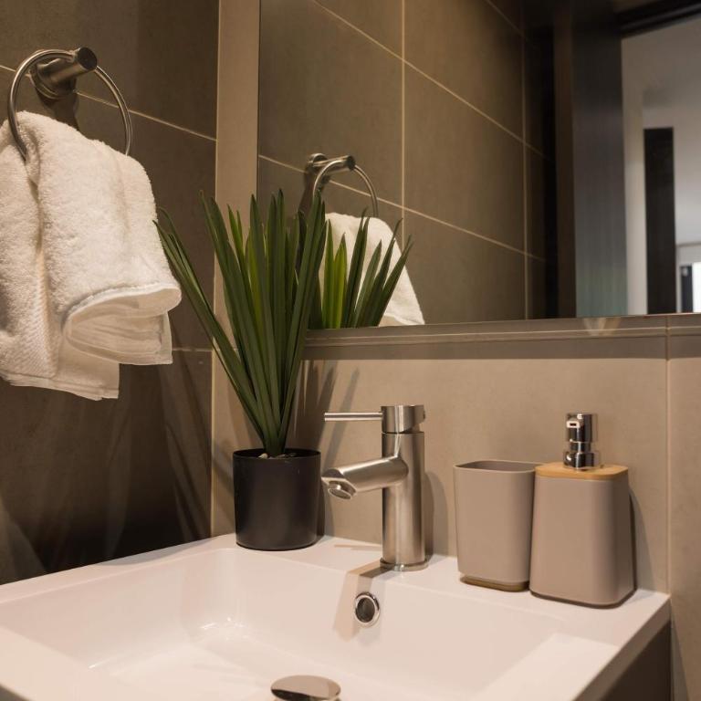 Modern 2BR Santiago Oasis Breathtaking Views 5 - Apartamento - 27