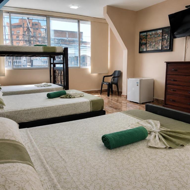 Hostal Avanza - Standard Family Room - 3