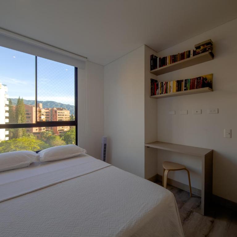 Apartment Grand by Linares El Poblado - Two-Bedroom Apartment - 3
