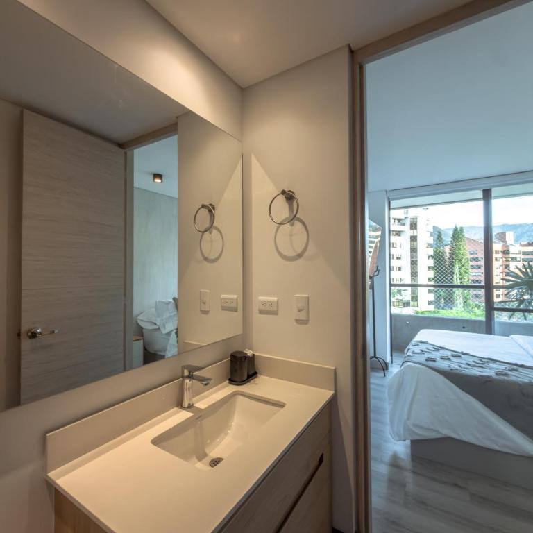 Apartment Grand by Linares El Poblado - Two-Bedroom Apartment - 21