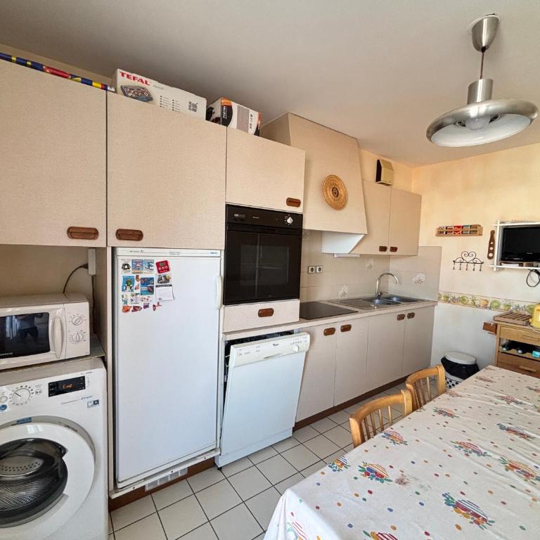 Appartement vue mer, idéalement situé - 4 pers. - FR-1-197-648 - Apartment - 11