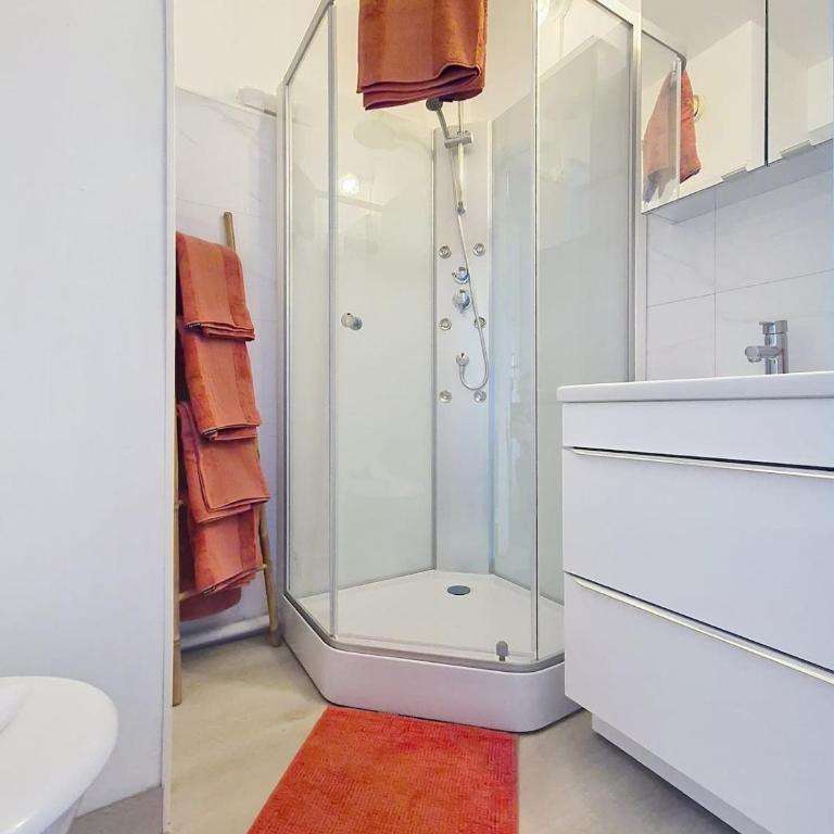 Jardins du Port B1019 Studio RDC clim loggia parking Wi-Fi piscine - Estudio - 6