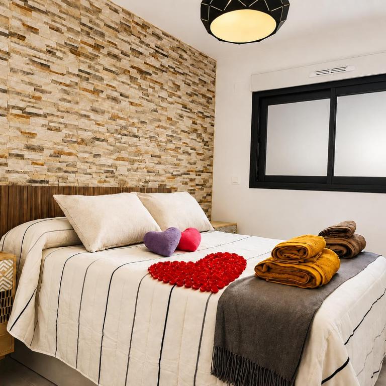 Romantic Signature - Garaje Incluido & ApartamentosAltea - Appartamento con 1 Camera da Letto - 1