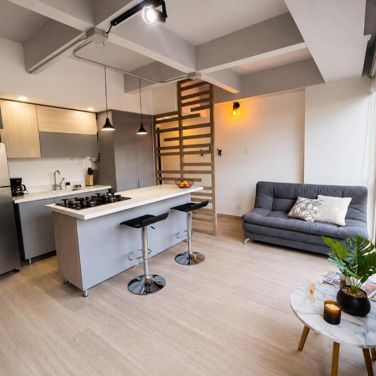 Lovely Private Apto in Poblado - One-Bedroom Apartment - 6