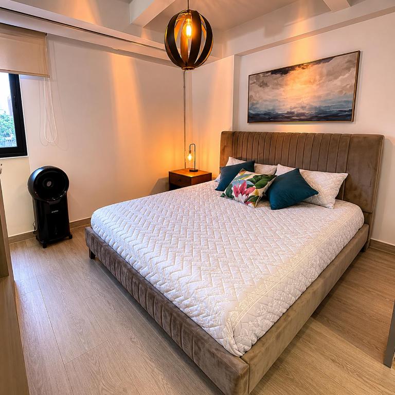 Lovely Private Apto in Poblado - One-Bedroom Apartment - 13
