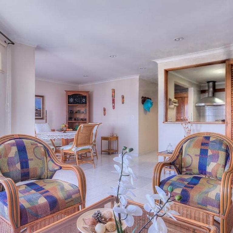 Bocagrande Pelican Beach - Apartamento con vista al mar - Two-Bedroom Apartment - 7