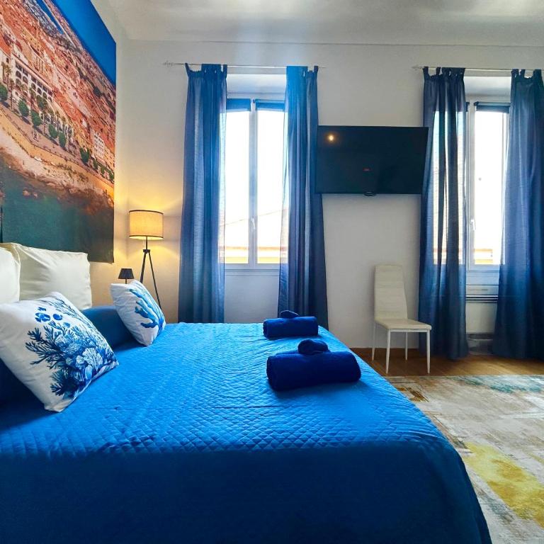 Suite Life - Rooftop Access - Top Location - One-Bedroom Apartment - 45