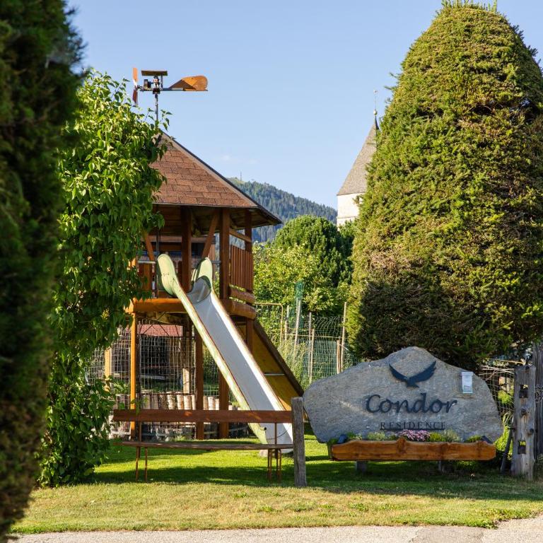 Residence Condor - Doppel-/Zweibettzimmer mit Balkon - 51