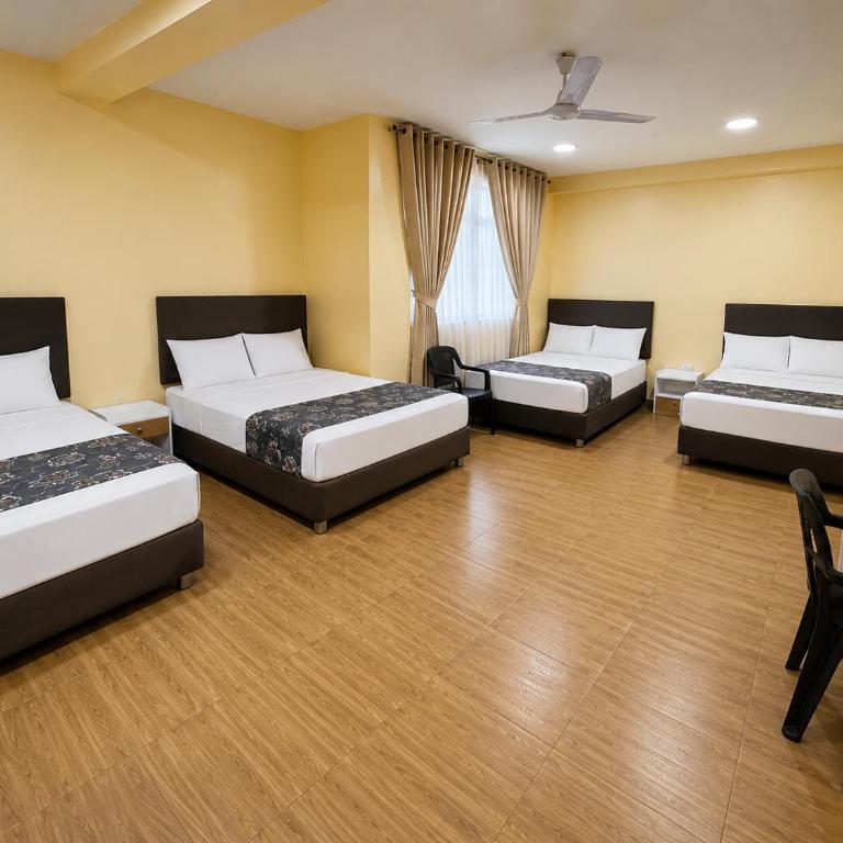 GRAND HOTEL ViLLA ROSA - Superior Quadruple Room - 2