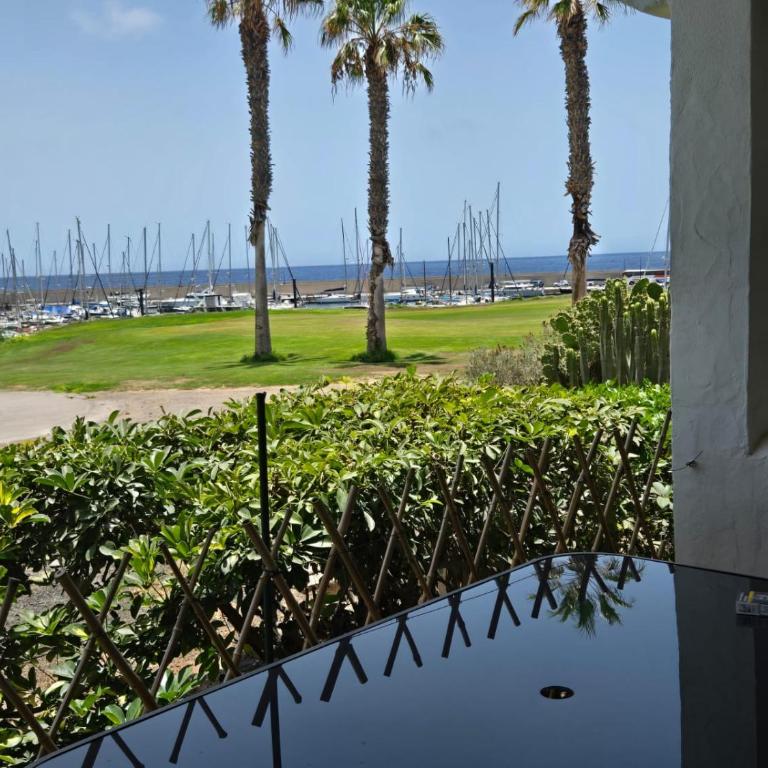 Eddy's Marina View - One-Bedroom Apartment - 14