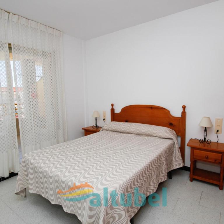Edificio Esmeralda - Apartamento de 2 dormitorios con terraza - 4