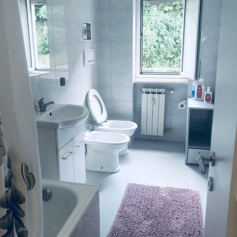 NearCity Center Reach Entire 3 Bedroom House - Appartamento con 3 Camere da Letto - 13
