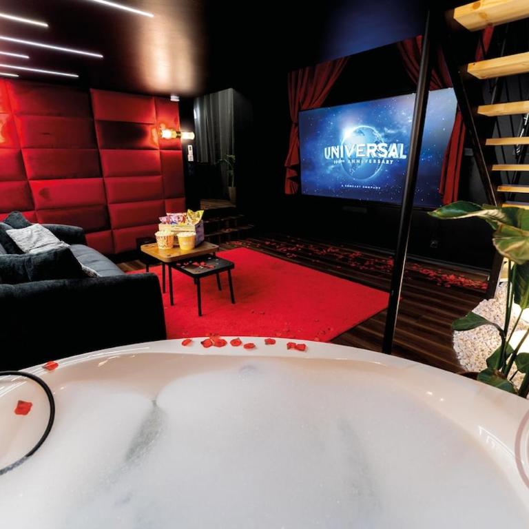 Cinéma Room - Appartement en Duplex - 3