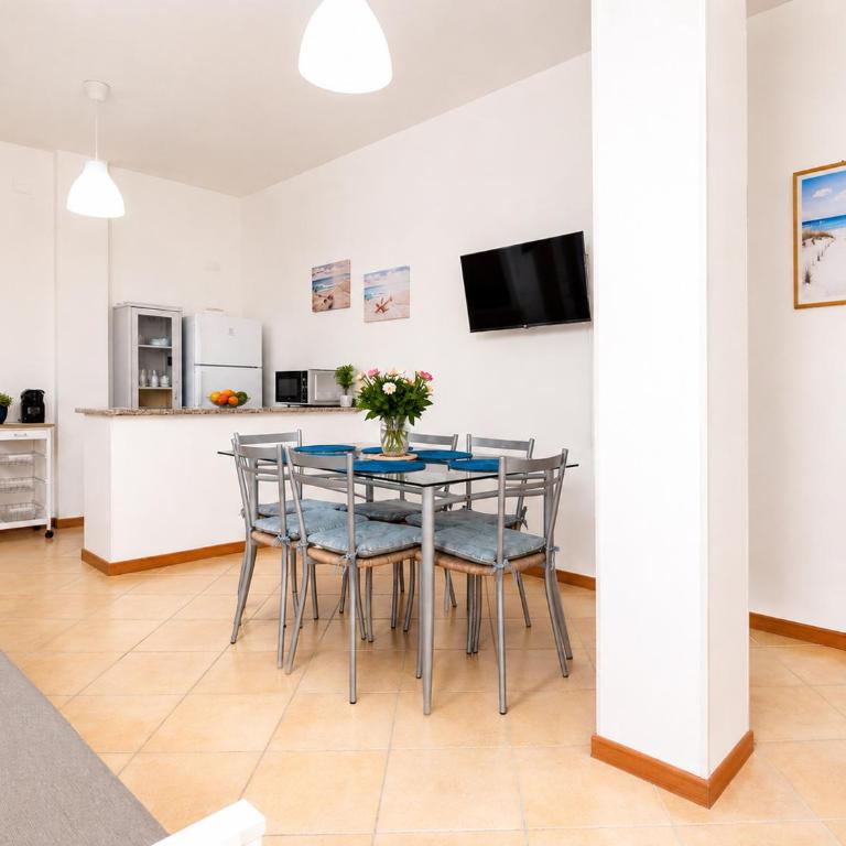 Quiet Home - Appartamento con 2 Camere da Letto e Terrazza - 20