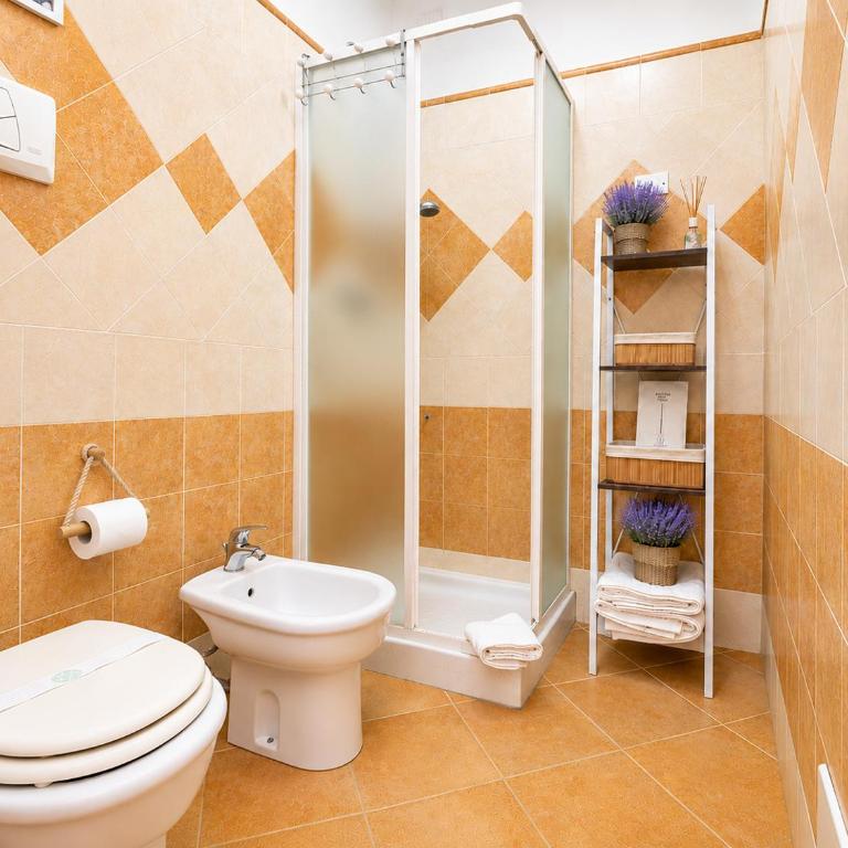 Quiet Home - Appartamento con 2 Camere da Letto e Terrazza - 5