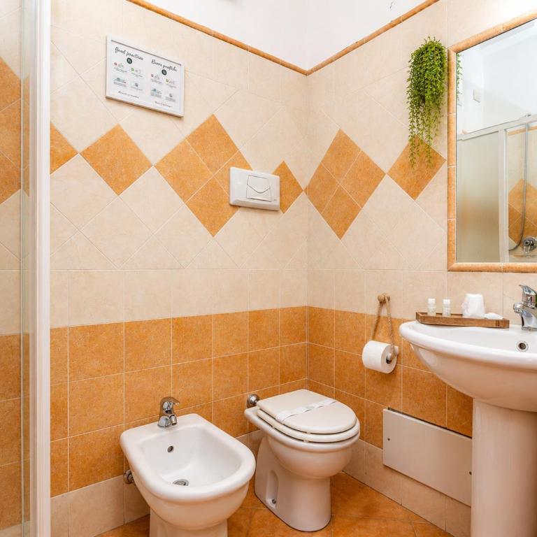 Quiet Home - Appartamento con 2 Camere da Letto e Terrazza - 24