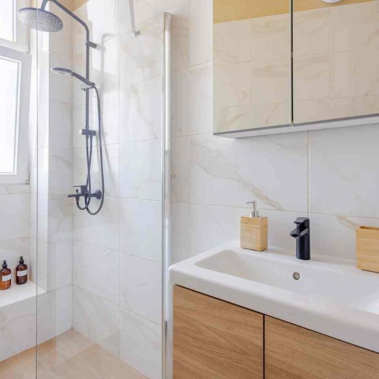 Apartment Sovre - Studio - 10