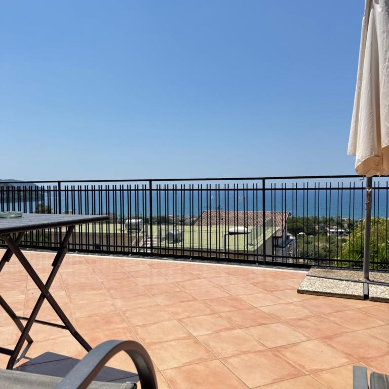 Supramonte Guesthouse - Camera Deluxe Doppia con Letti Singoli con Vista Mare - 8