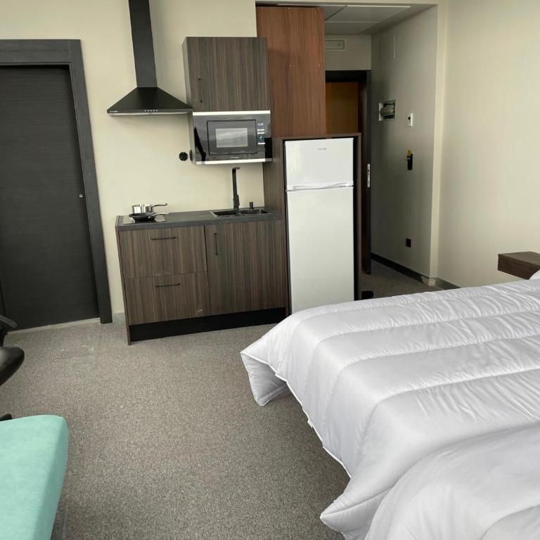 Hotel Centro Braseros - Estudio - 3