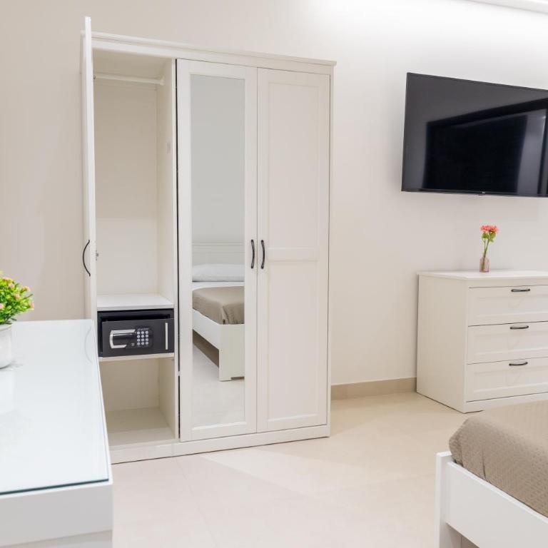 Villa delle Rose Pompei Rooms and Suite - Family Studio - 2
