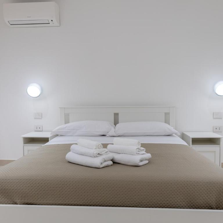 Villa delle Rose Pompei Rooms and Suite - Family Studio - 3