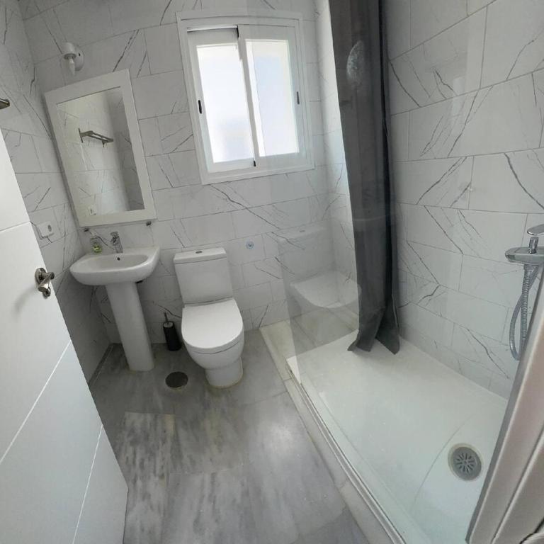 Unique Villa Scandinavia Marbella - Apartamento de 3 dormitorios con piscina privada - 17