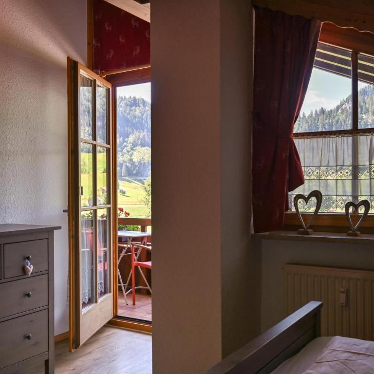 Haus Sonnenwinkel 2-Raum-Wohnung Alpchalet - Apartment mit Balkon - 25