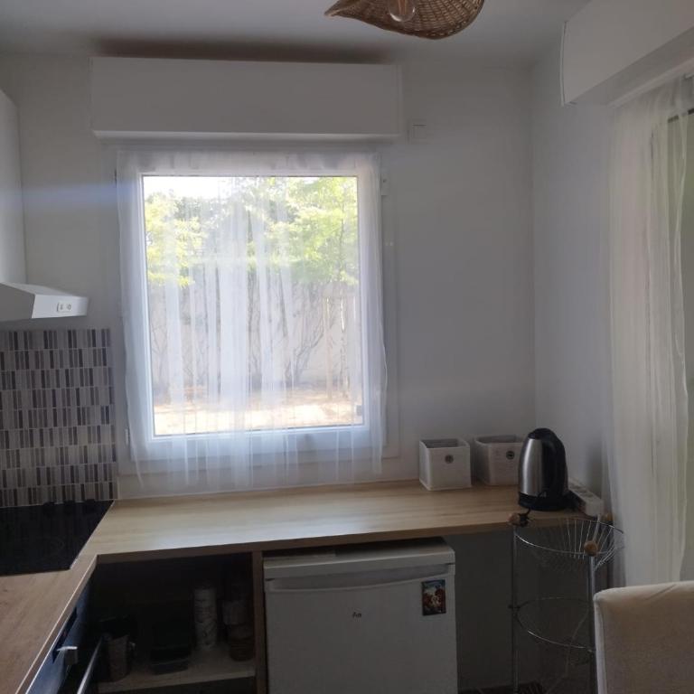 Le Cosy grand 2 Pièces avec TERRASSE couverte JARDIN et place de parking - Apartment mit 2 Schlafzimmern - 9