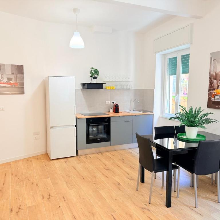 Casa Leah - Appartamento con 2 Camere da Letto - 2