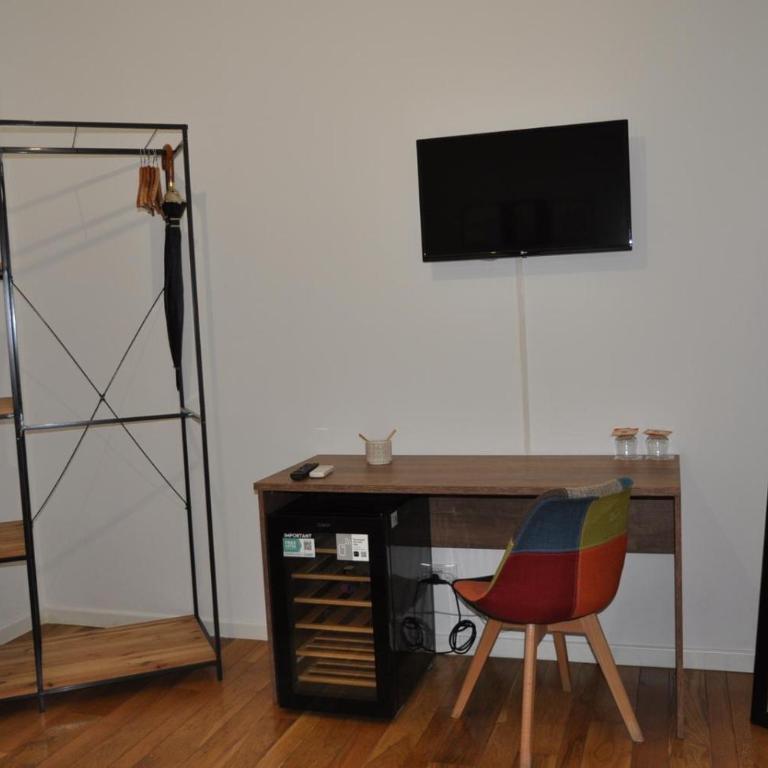 Charme Rooms Palermo-By E&K - Double Room with Spa Bath - 4
