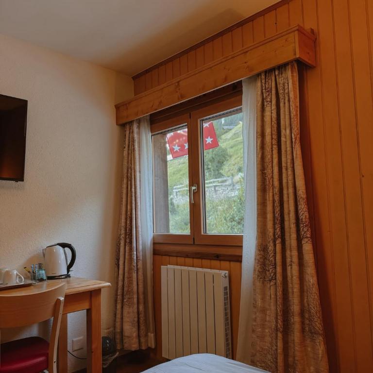 Le Refuge Hotel Restaurant - Familienzimmer mit Balkon - 2