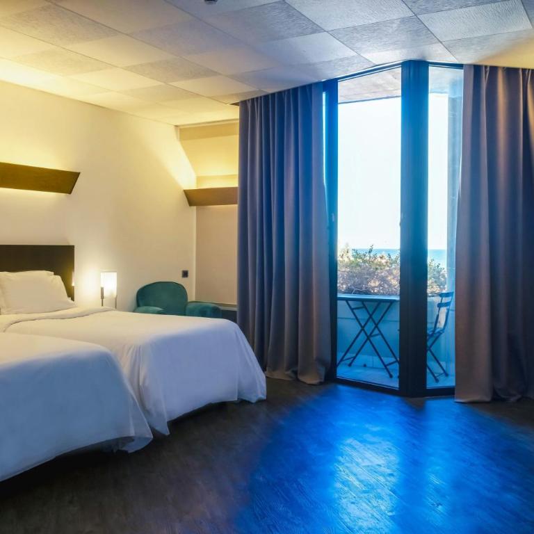 Four Points by Sheraton Catania Hotel - Deluxe Twin - 7