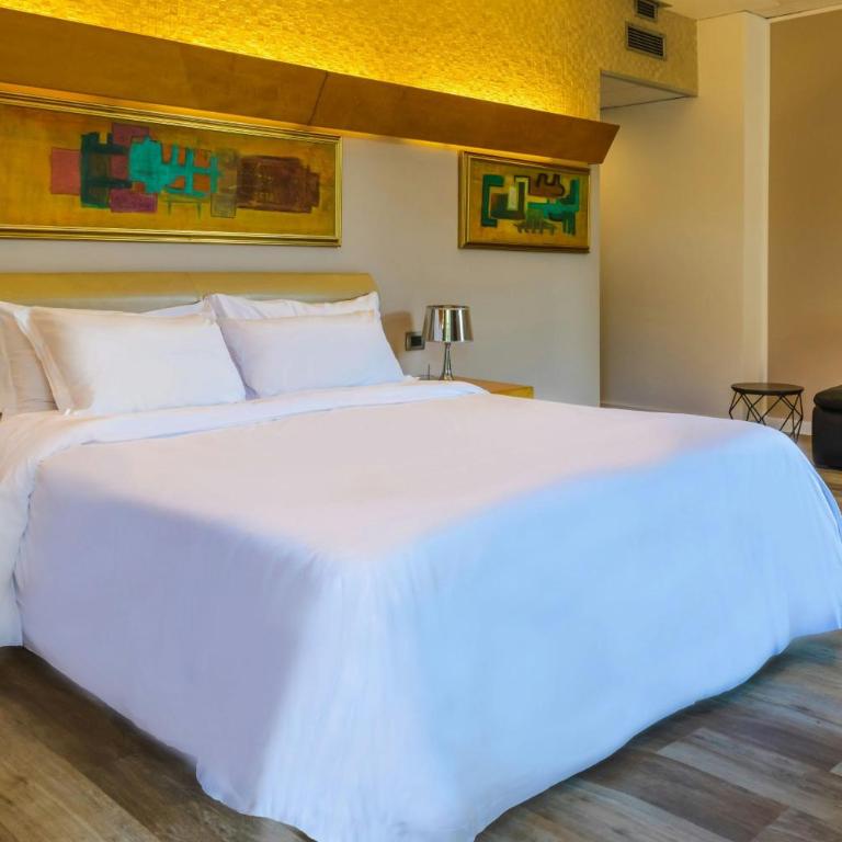Four Points by Sheraton Catania Hotel - Superior Double - 2