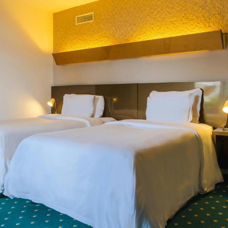 Four Points by Sheraton Catania Hotel - Superior Twin - 3