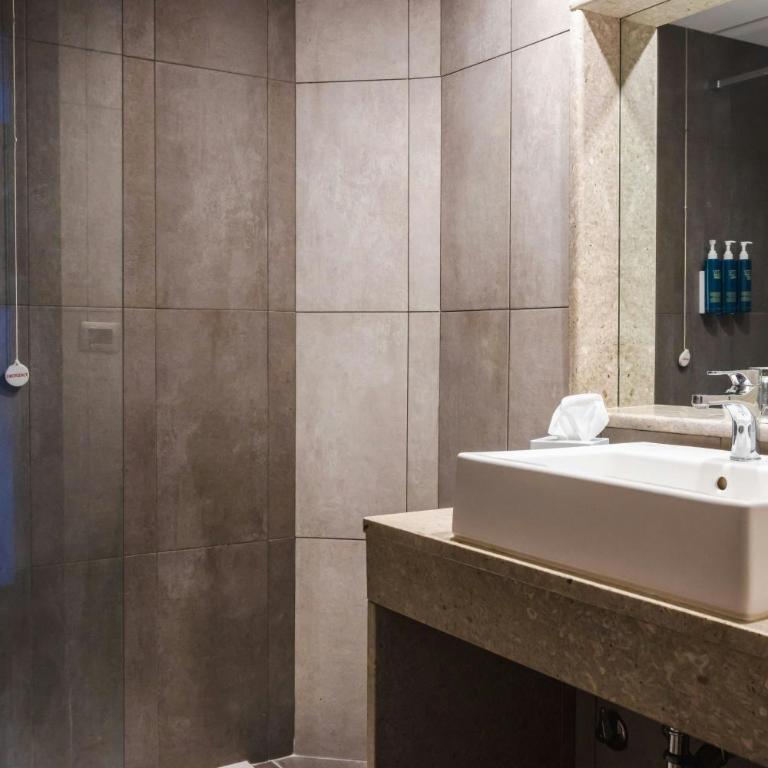 Four Points by Sheraton Catania Hotel - Deluxe Twin - 14