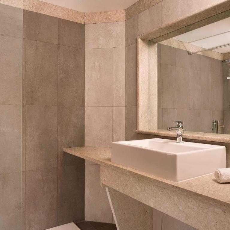 Four Points by Sheraton Catania Hotel - Classic Double - 4