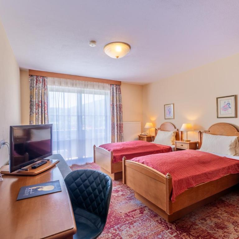 Hotel-Pension Schwaighofen - Standard Doppel-/Zweibettzimmer - 3