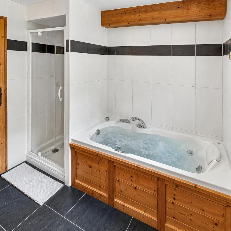 Peak Horizon Penthouse Chamonix - Appartement 3 Chambres avec Vue sur la Montagne - 10