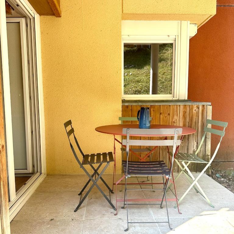 Appartement 4p, Piscine, Terrasse, Parking - Appartement 2 Chambres - 4