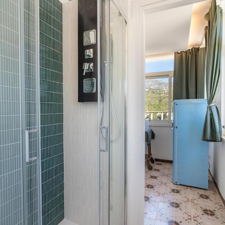 Casa Musica Suite in a villa with a panoramic swimming pool - One-Bedroom House - 14