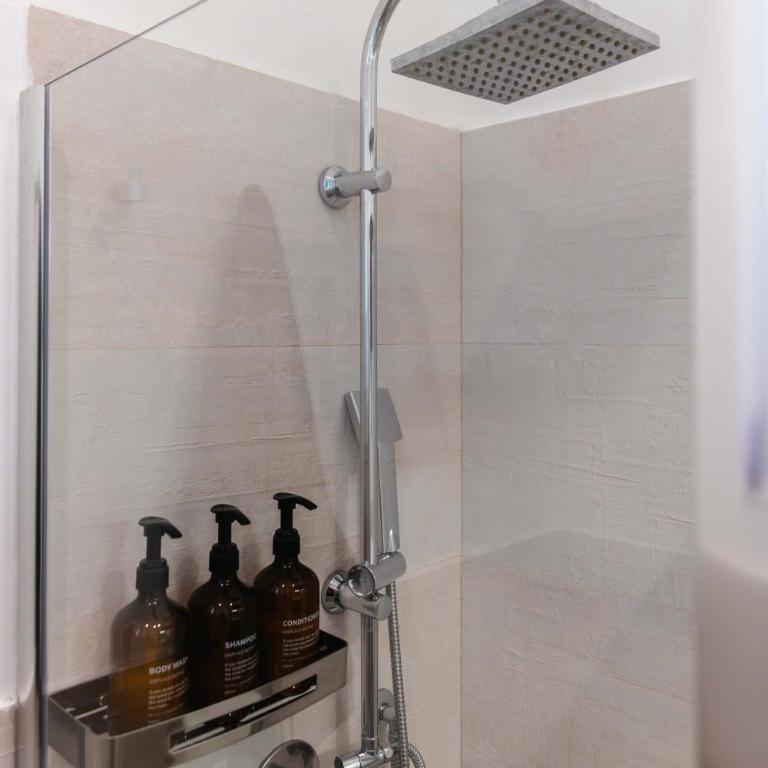 Modern Boutique Apartment - Appartamento con 1 Camera da Letto - 15